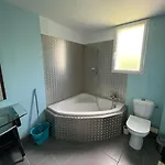 Maison Moderne Avec Piscine Chauffee Dans La Baie Du Mont St Michel 200m2 Villa Yquelon