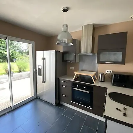 Villa Maison Moderne Avec Piscine Chauffee Dans La Baie Du Mont St Michel 200m2